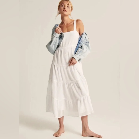 Abercrombie & Fitch Dresses & Skirts - Abercrombie & Fitch White Maxi Dress